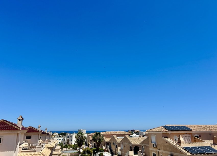 Reventa - Apartamento / Dúplex - Orihuela Costa - La Zenia