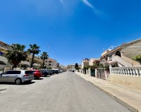 Reventa - Apartamento / Dúplex - Orihuela Costa - La Zenia