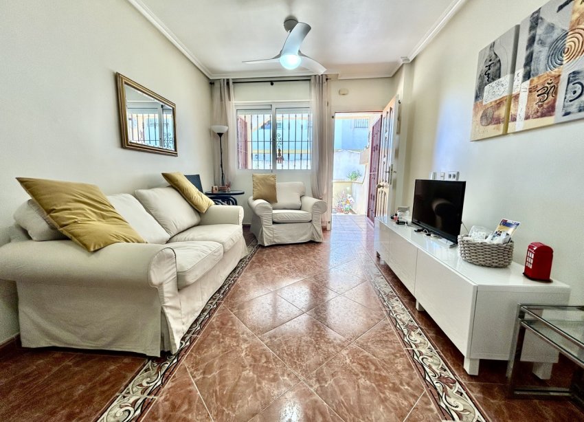 Reventa - Apartamento / Dúplex - Orihuela Costa - La Zenia