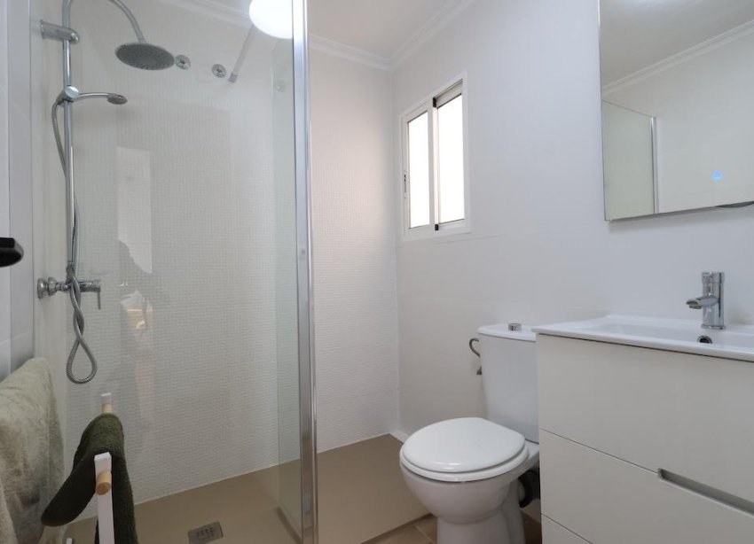 Reventa - Apartamento / Dúplex - Orihuela Costa - La Zenia