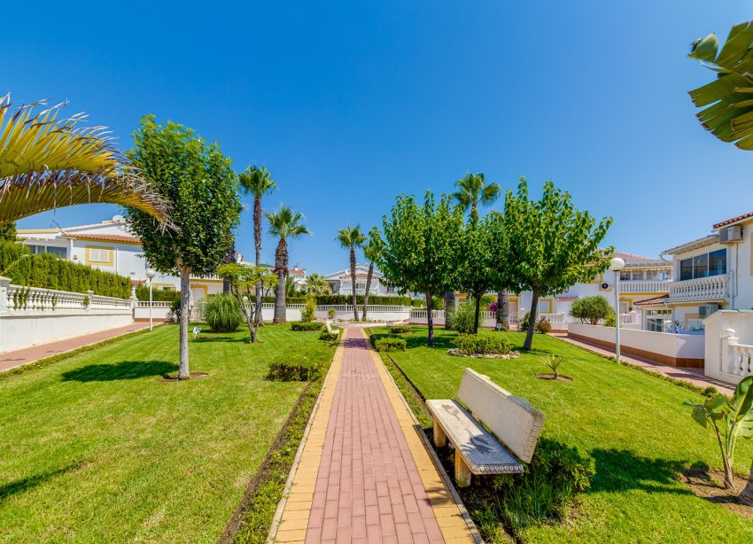 Reventa - Apartamento / Dúplex - Orihuela Costa - La Zenia