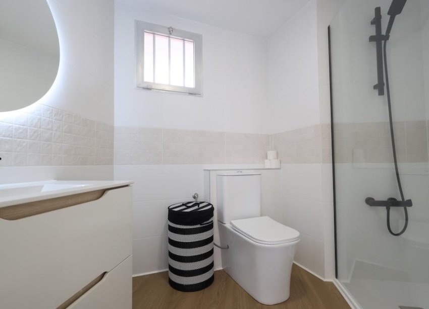 Reventa - Apartamento / Dúplex - Orihuela Costa - La Zenia