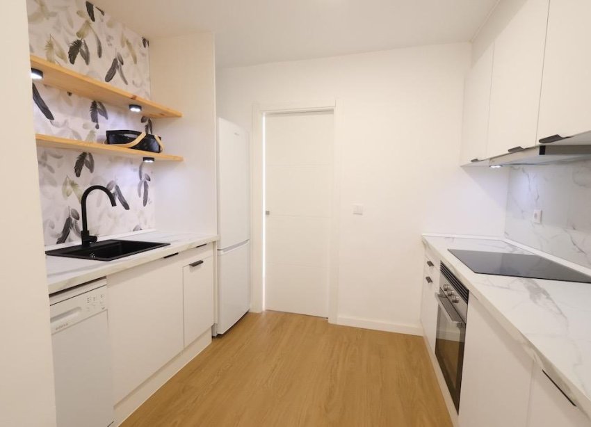 Reventa - Apartamento / Dúplex - Orihuela Costa - La Zenia