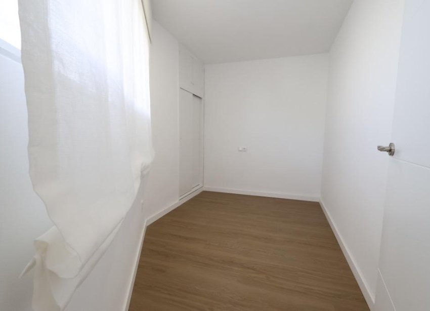 Reventa - Apartamento / Dúplex - Orihuela Costa - La Zenia