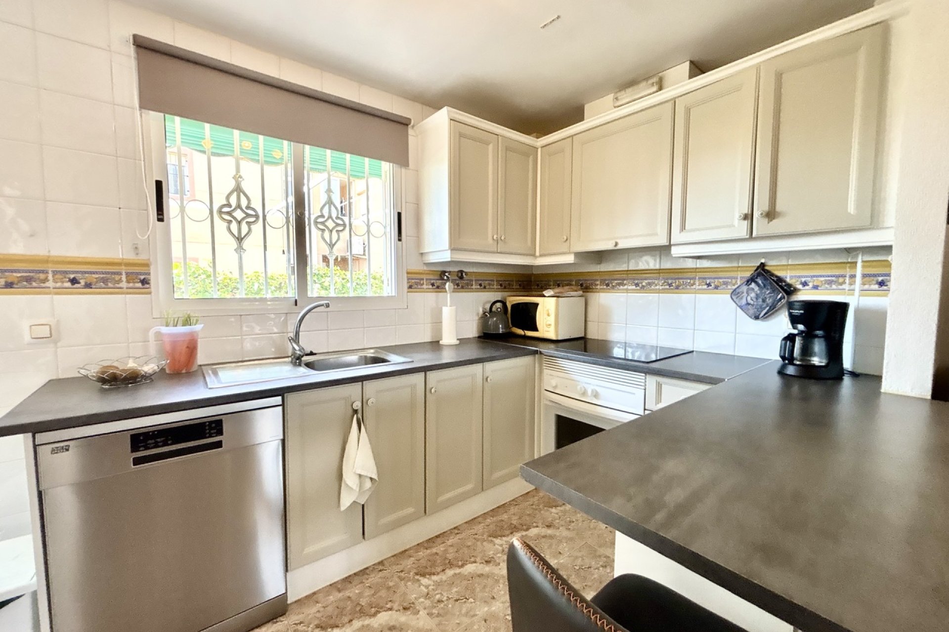 Reventa - Apartamento / Dúplex - Orihuela Costa - La Zenia