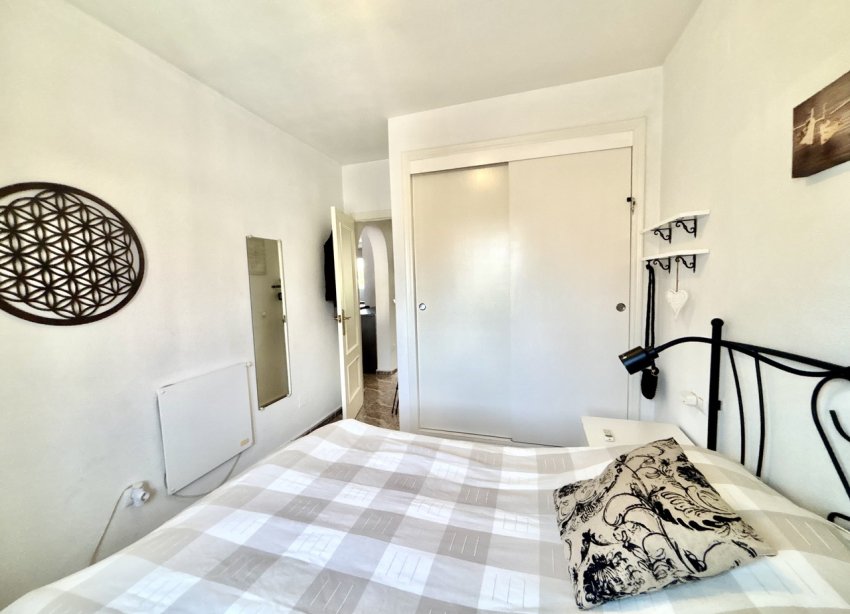 Reventa - Apartamento / Dúplex - Orihuela Costa - La Zenia
