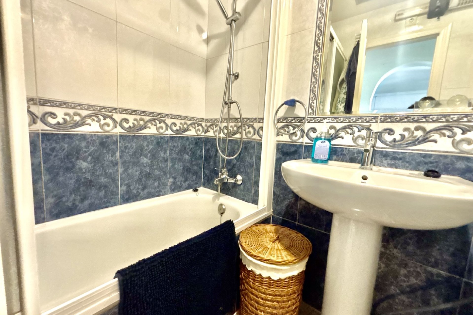Reventa - Apartamento / Dúplex - Orihuela Costa - La Zenia