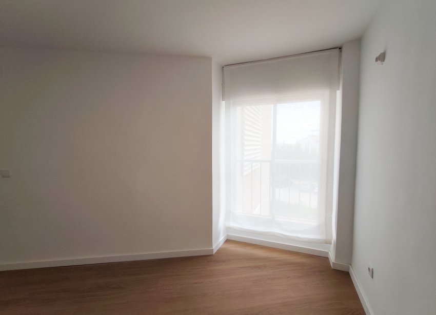 Reventa - Apartamento / Dúplex - Orihuela Costa - La Zenia