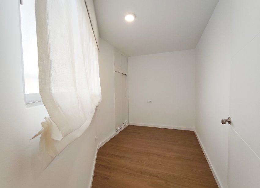 Reventa - Apartamento / Dúplex - Orihuela Costa - La Zenia