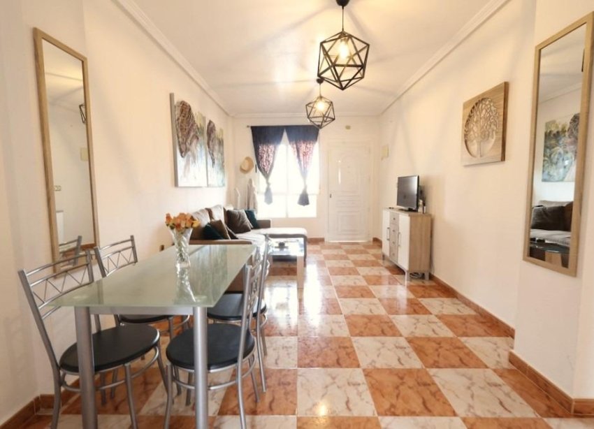 Reventa - Apartamento / Dúplex - Orihuela Costa - La Zenia