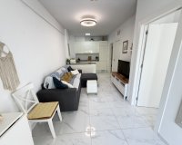 Reventa - Apartamento / Dúplex - Orihuela Costa - La Zenia