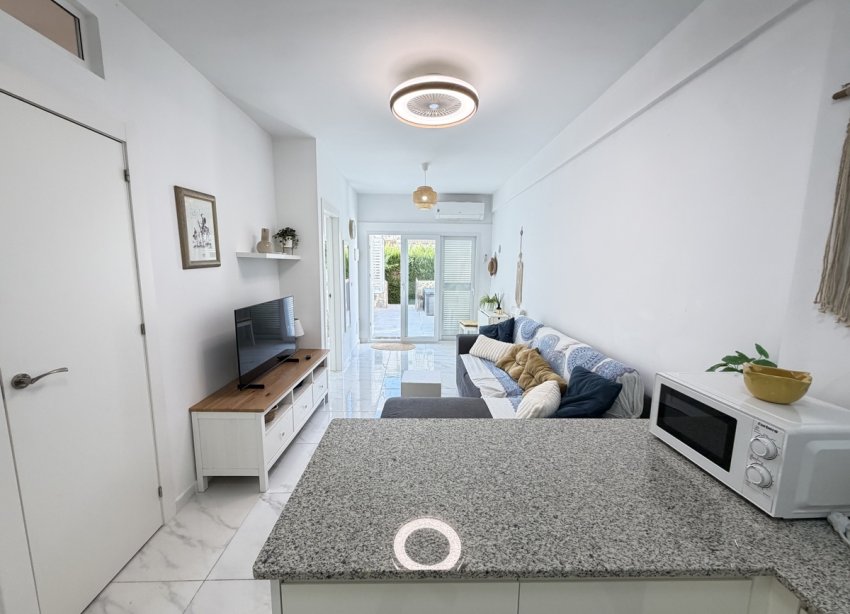 Reventa - Apartamento / Dúplex - Orihuela Costa - La Zenia
