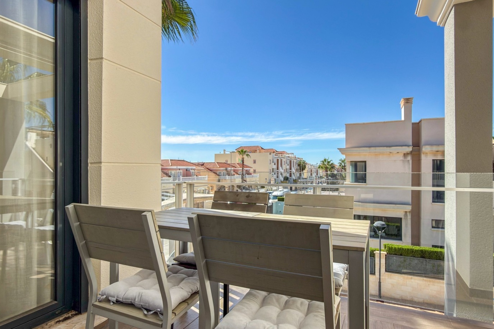Reventa - Apartamento / Dúplex - Orihuela Costa - La Zenia