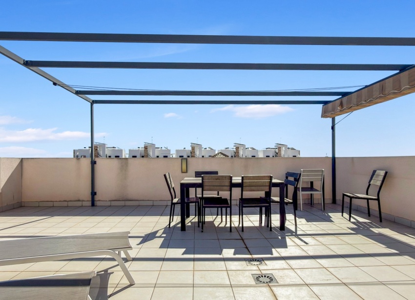 Reventa - Apartamento / Dúplex - Orihuela Costa - La Zenia