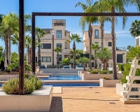 Reventa - Apartamento / Dúplex - Orihuela Costa - La Zenia