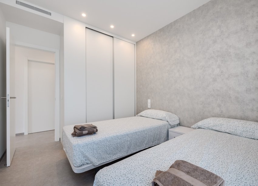 Reventa - Apartamento / Dúplex - Orihuela Costa - Las Colinas Golf