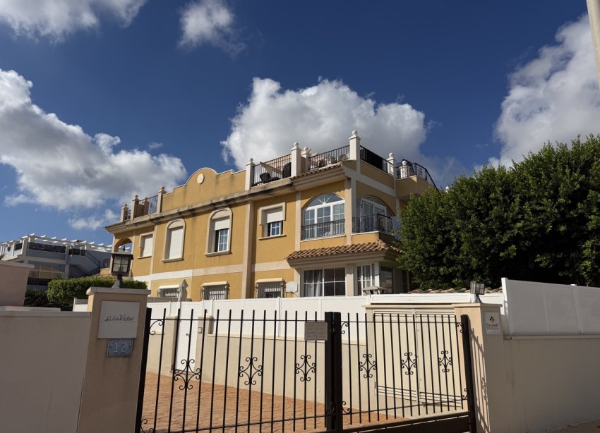 Reventa - Apartamento / Dúplex - Orihuela Costa - Lomas de Cabo Roig