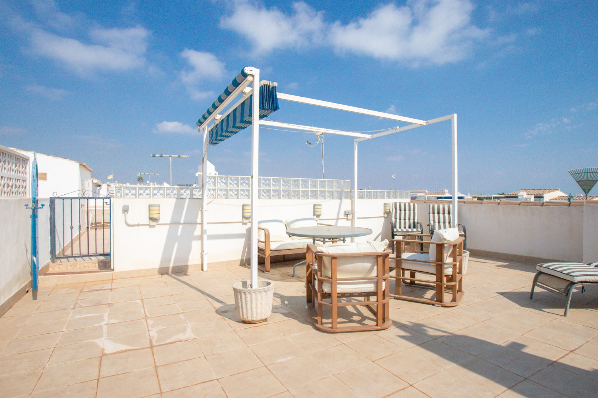 Reventa - Apartamento / Dúplex - Orihuela Costa - Los Almendros-La Florida
