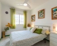 Reventa - Apartamento / Dúplex - Orihuela Costa - Los Almendros-La Florida
