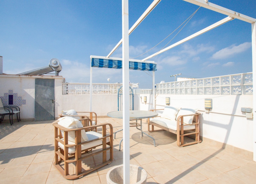 Reventa - Apartamento / Dúplex - Orihuela Costa - Los Almendros-La Florida
