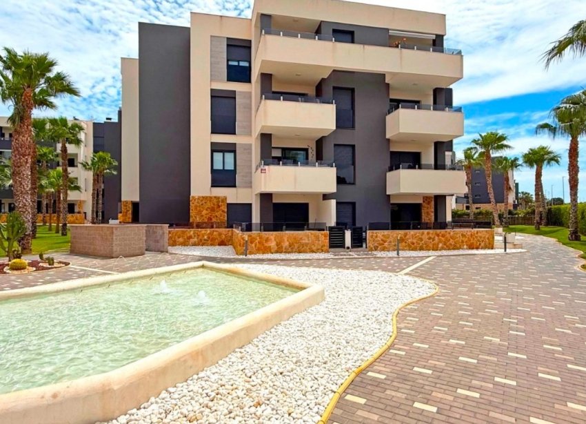 Reventa - Apartamento / Dúplex - Orihuela Costa - Los Altos