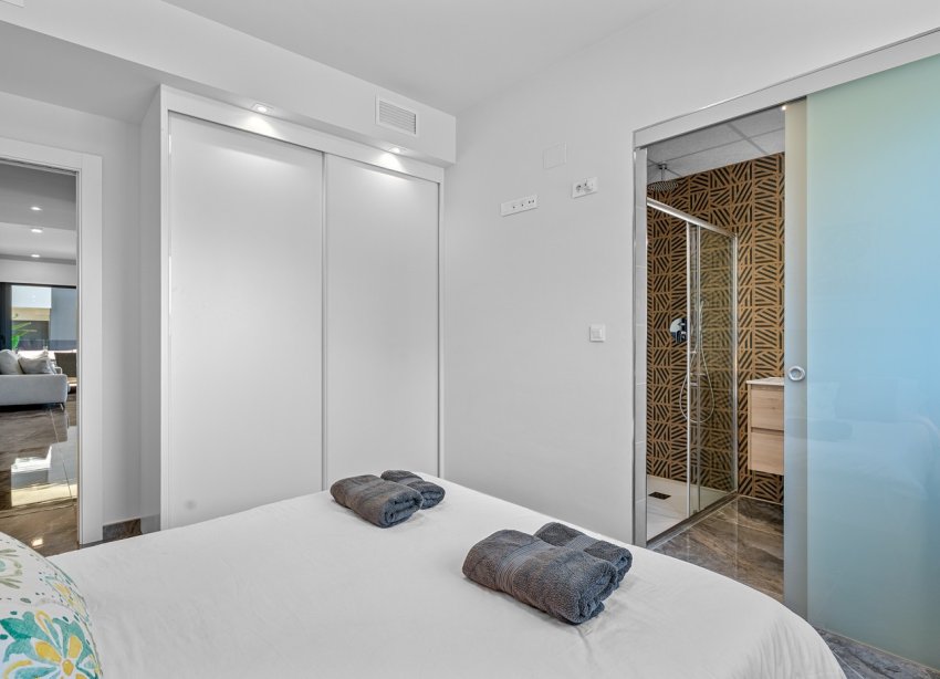 Reventa - Apartamento / Dúplex - Orihuela Costa - Los Altos