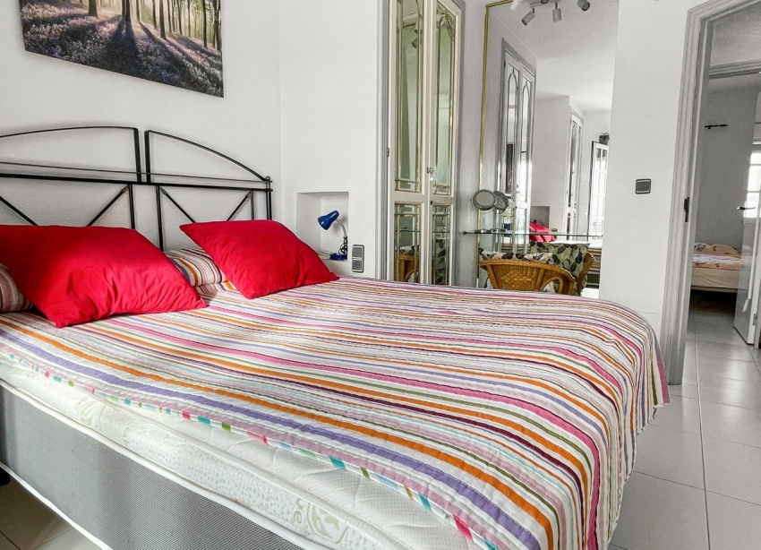 Reventa - Apartamento / Dúplex - Orihuela Costa - Los Altos *