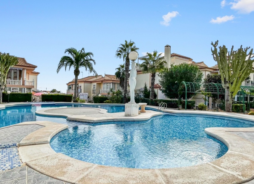 Reventa - Apartamento / Dúplex - Orihuela Costa - Los Altos *