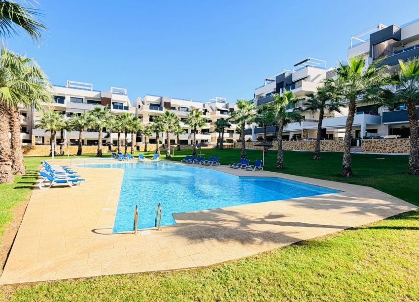Reventa - Apartamento / Dúplex - Orihuela Costa - Los Altos
