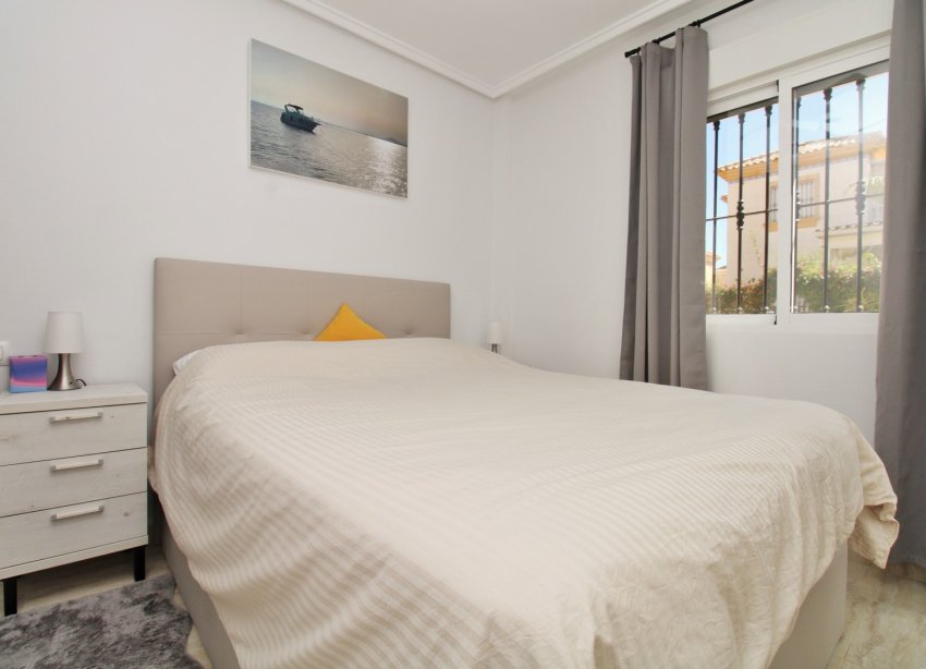 Reventa - Apartamento / Dúplex - Orihuela Costa - Los Dolses