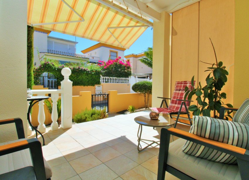 Reventa - Apartamento / Dúplex - Orihuela Costa - Los Dolses