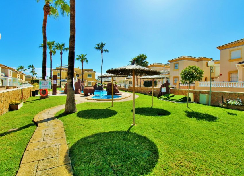 Reventa - Apartamento / Dúplex - Orihuela Costa - Los Dolses