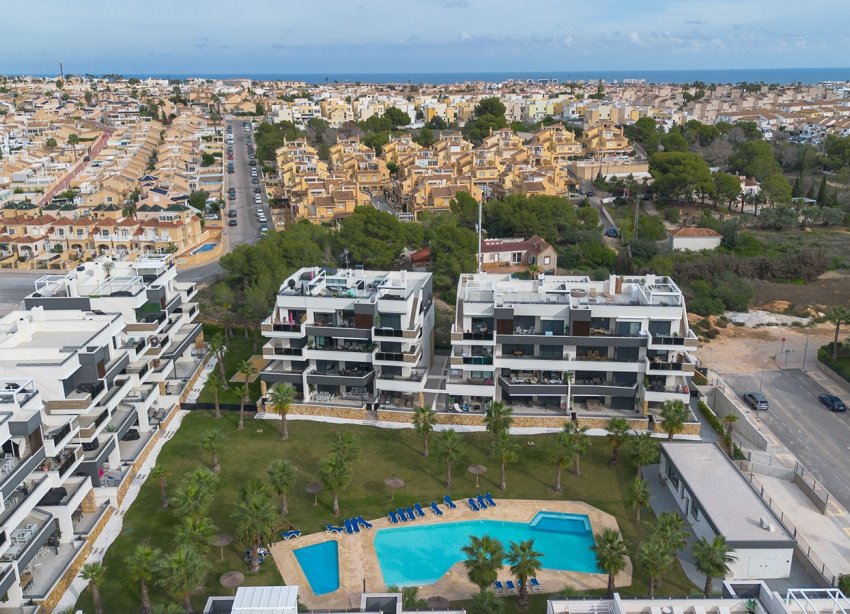 Reventa - Apartamento / Dúplex - Orihuela Costa - Orihuela