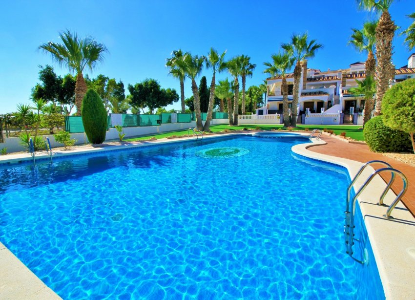 Reventa - Apartamento / Dúplex - Orihuela Costa - PAU 8