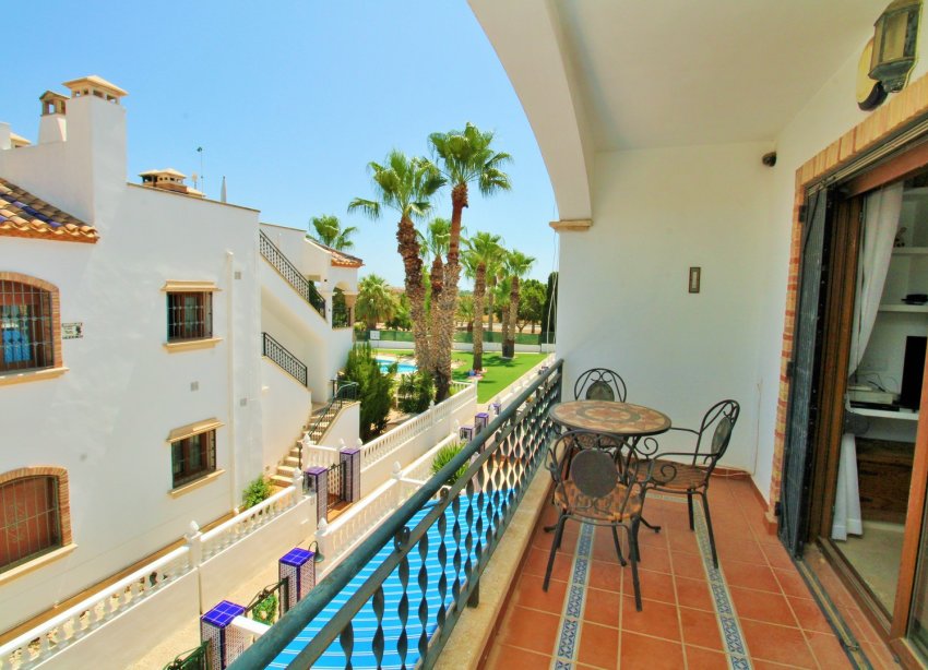 Reventa - Apartamento / Dúplex - Orihuela Costa - PAU 8