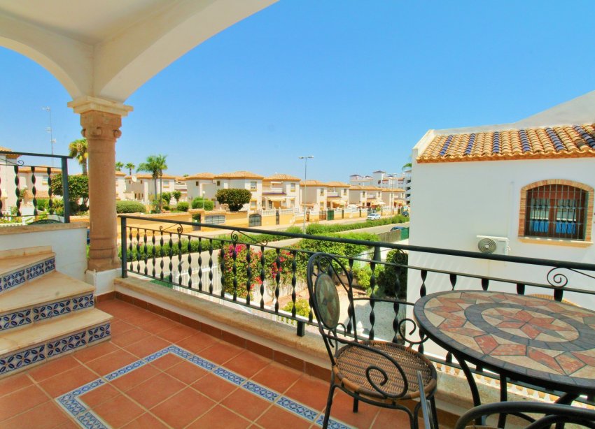 Reventa - Apartamento / Dúplex - Orihuela Costa - PAU 8