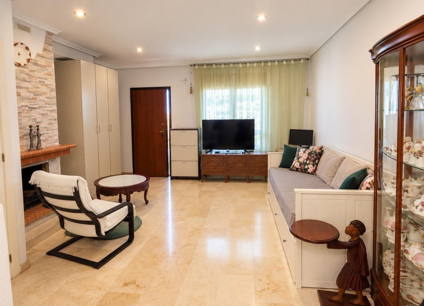 Reventa - Apartamento / Dúplex - Orihuela Costa - PAU 8