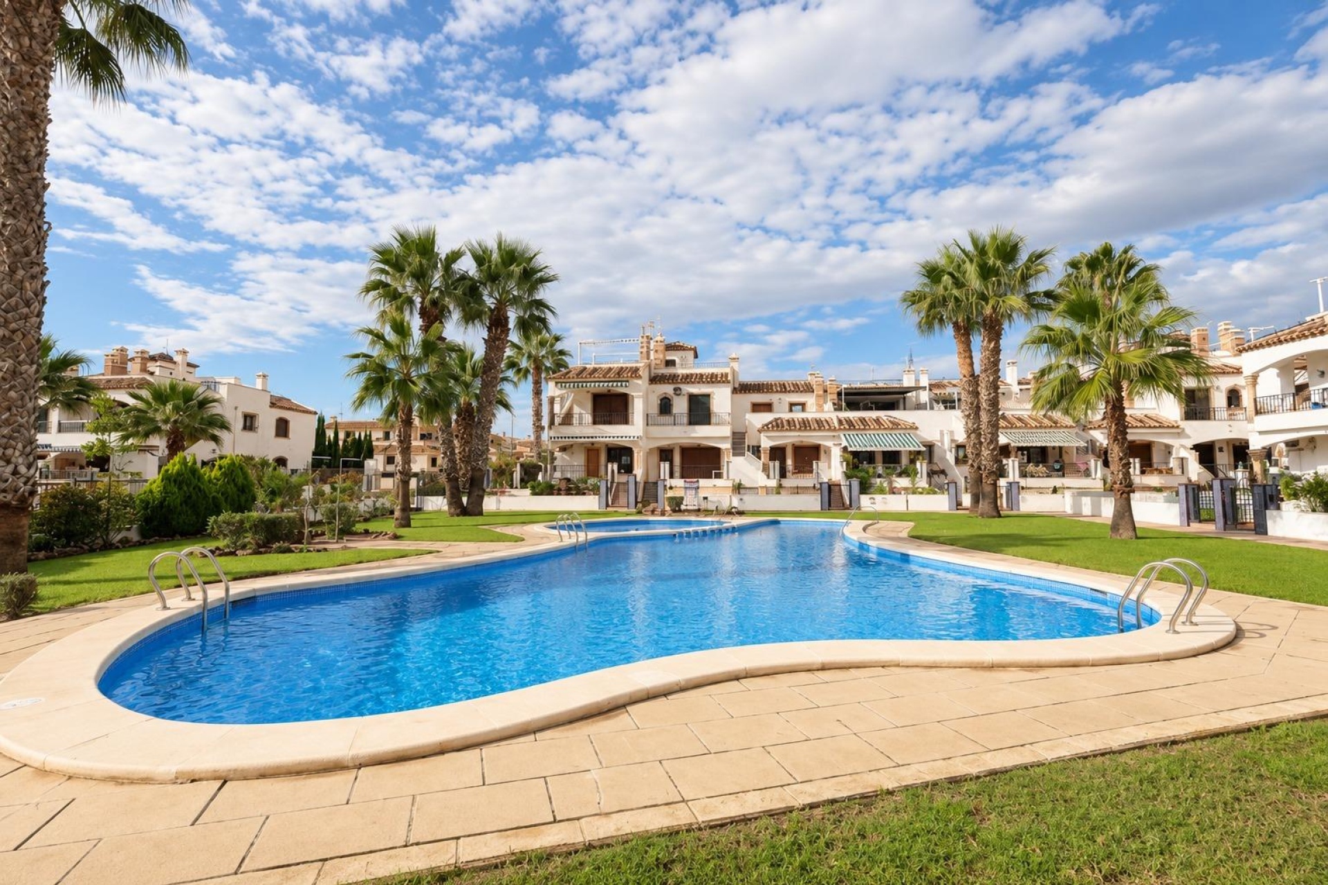 Reventa - Apartamento / Dúplex - Orihuela Costa - PAU 8