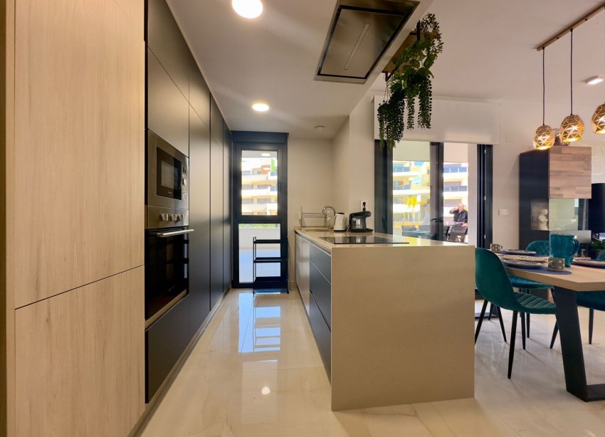 Reventa - Apartamento / Dúplex - Orihuela Costa - Playa Flamenca