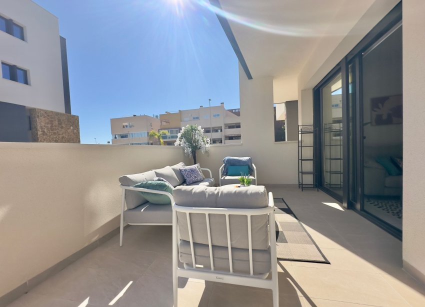 Reventa - Apartamento / Dúplex - Orihuela Costa - Playa Flamenca