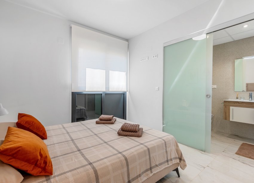 Reventa - Apartamento / Dúplex - Orihuela Costa - Playa Flamenca