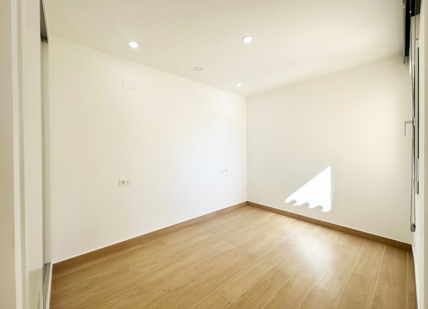 Reventa - Apartamento / Dúplex - Orihuela Costa - Playa Flamenca