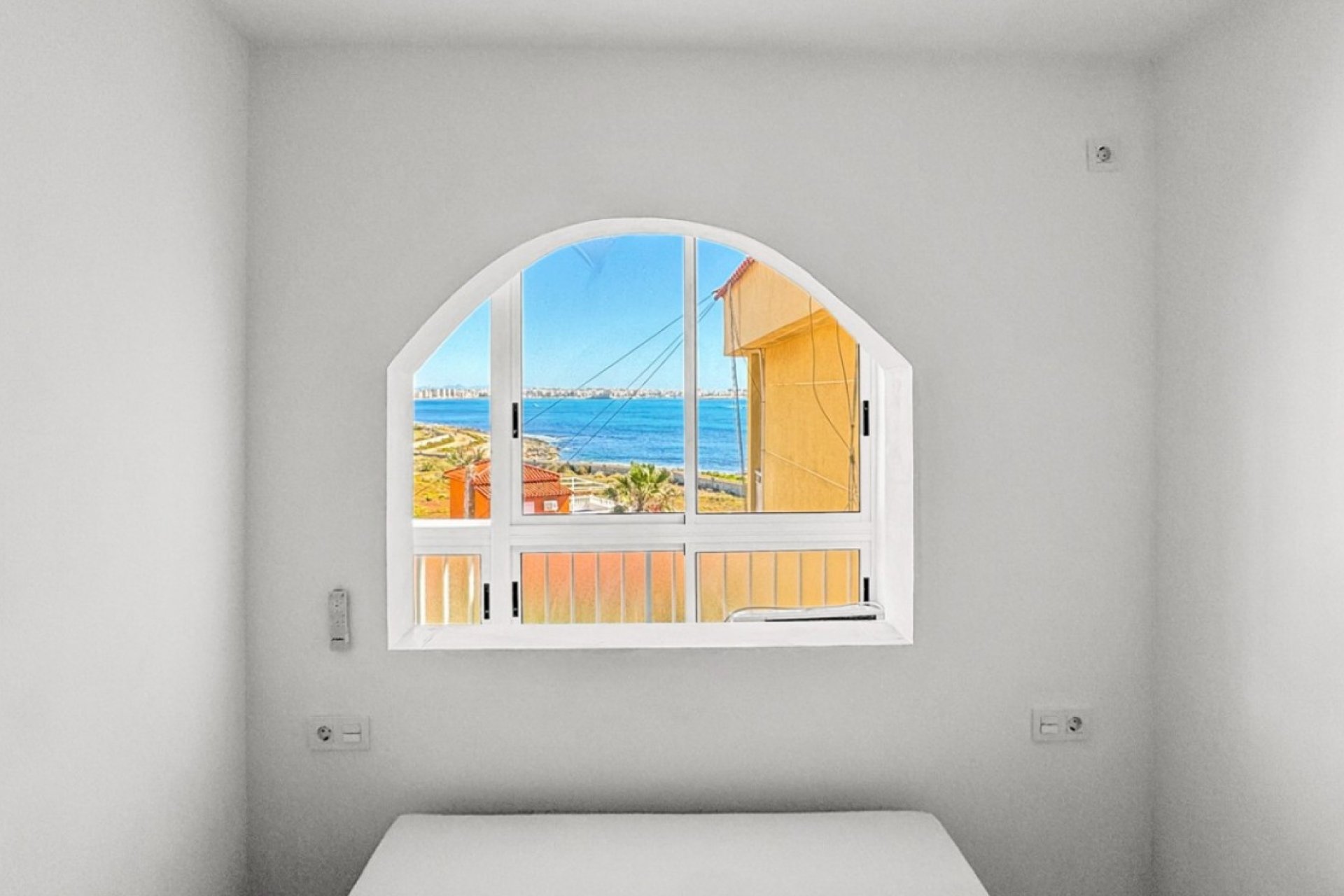 Reventa - Apartamento / Dúplex - Orihuela Costa - Punta Prima