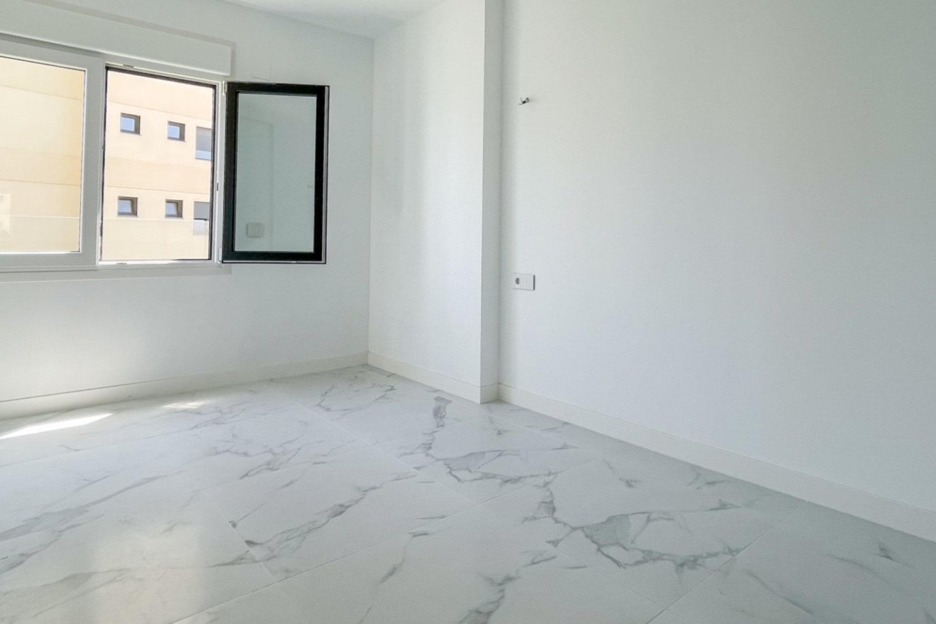 Reventa - Apartamento / Dúplex - Orihuela Costa - Punta Prima