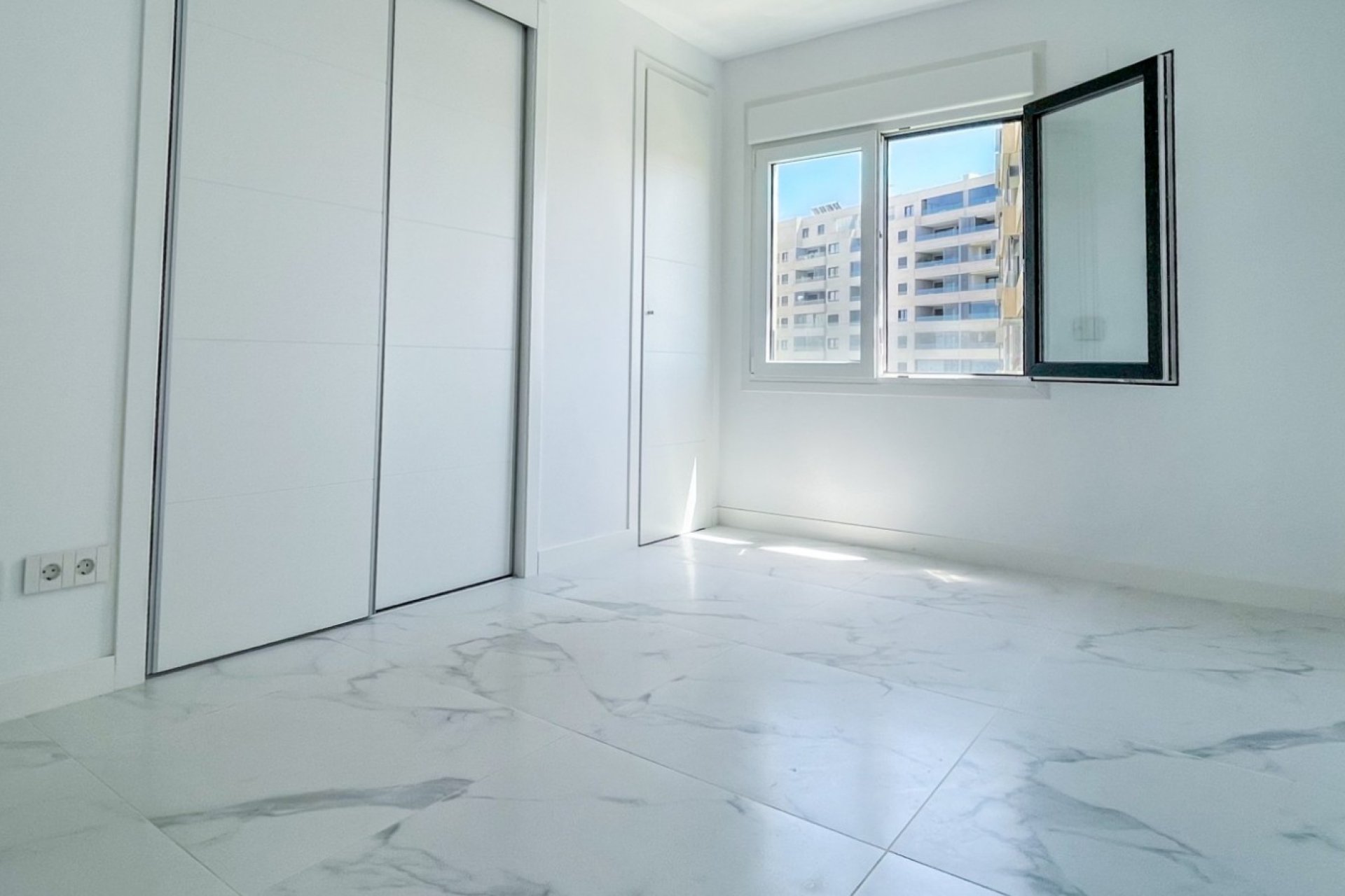 Reventa - Apartamento / Dúplex - Orihuela Costa - Punta Prima