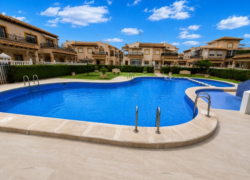 Reventa - Apartamento / Dúplex - Orihuela Costa - Punta Prima