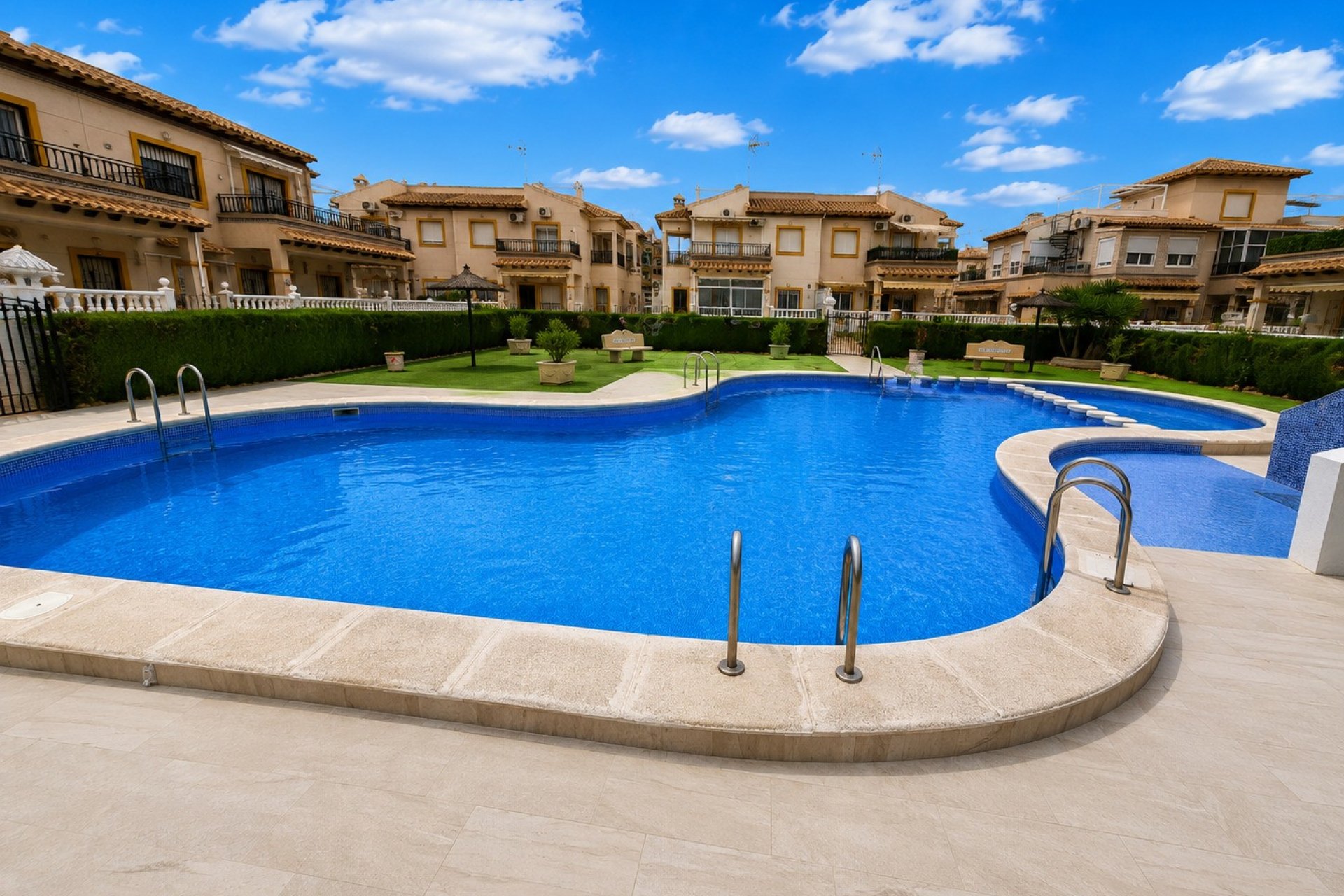 Reventa - Apartamento / Dúplex - Orihuela Costa - Punta Prima