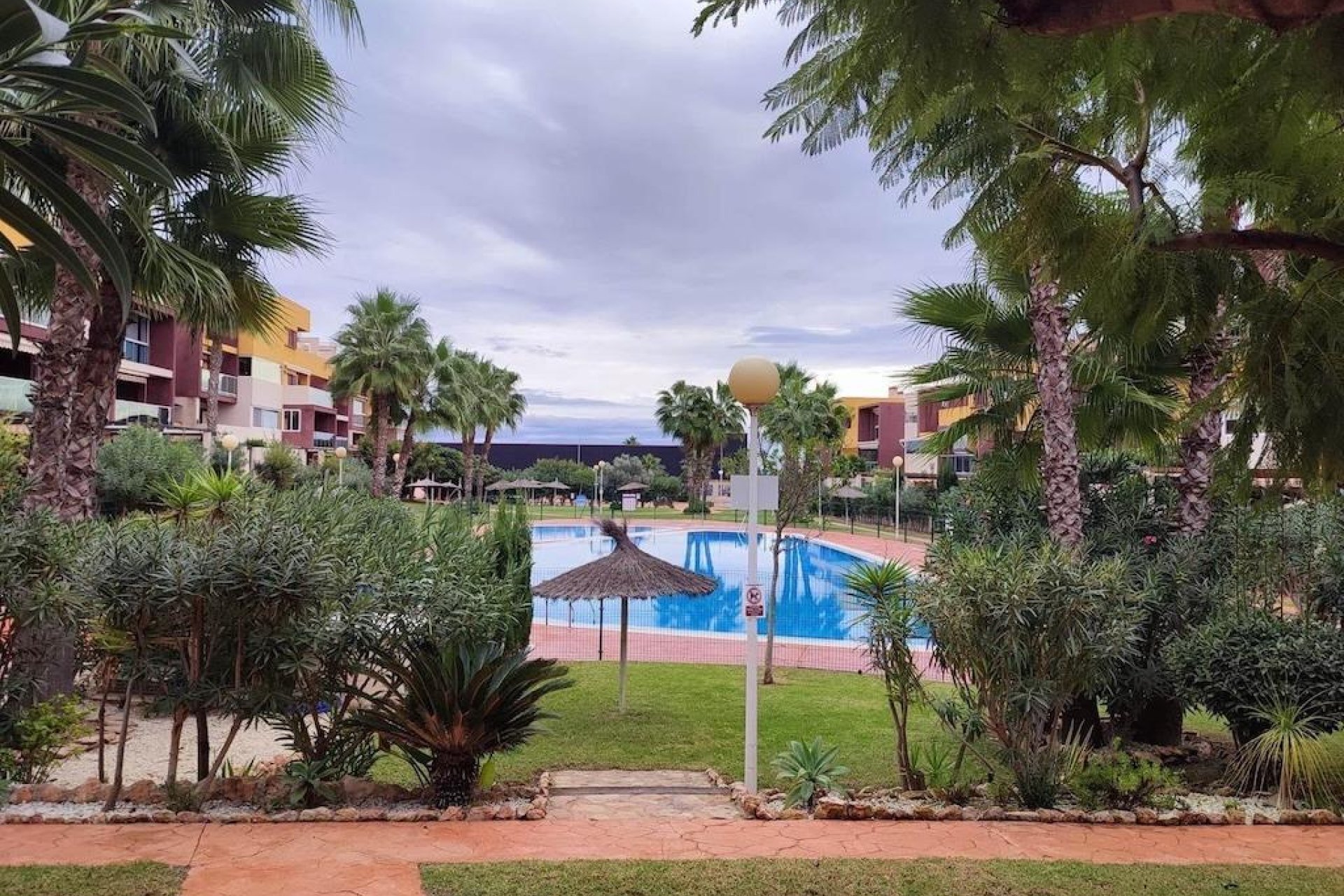 Reventa - Apartamento / Dúplex - Orihuela Costa - Punta Prima