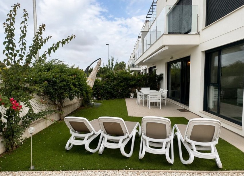Reventa - Apartamento / Dúplex - Orihuela Costa - Punta Prima