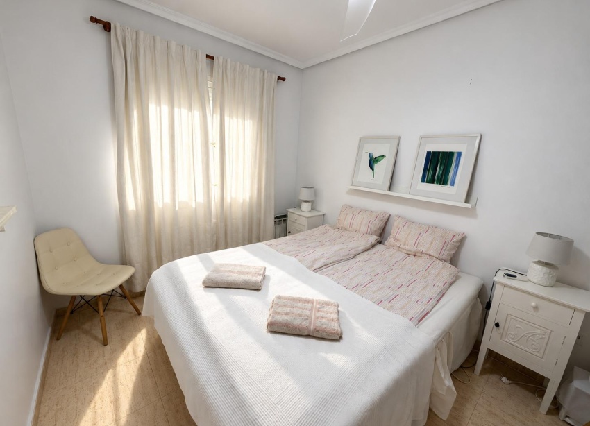 Reventa - Apartamento / Dúplex - Orihuela Costa - Punta Prima